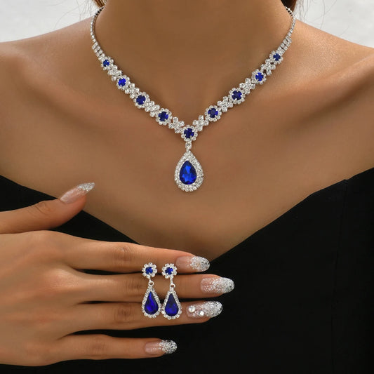 3 pieces of women's crystal droplet necklace with earrings